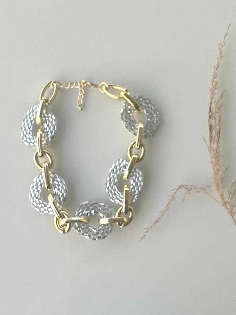 Gold/Rhinestone Chain Necklace