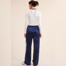 Load image into Gallery viewer, Julieta Pants
