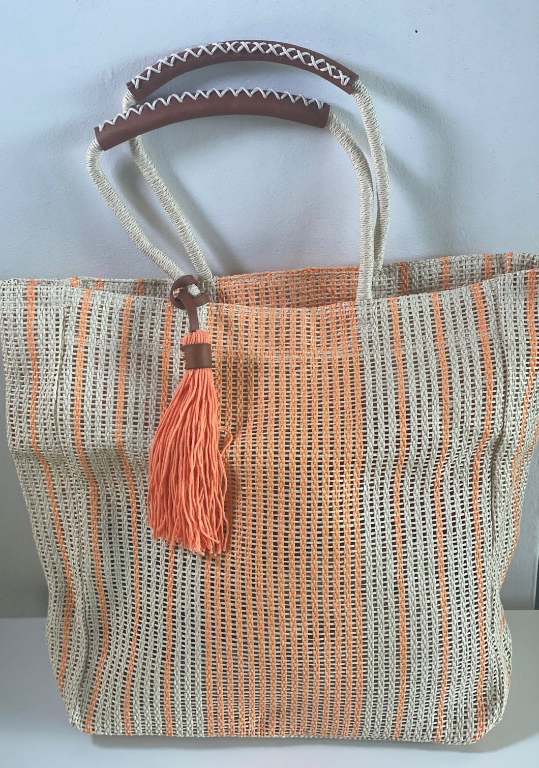 Mimbre Peach Tassel Bag